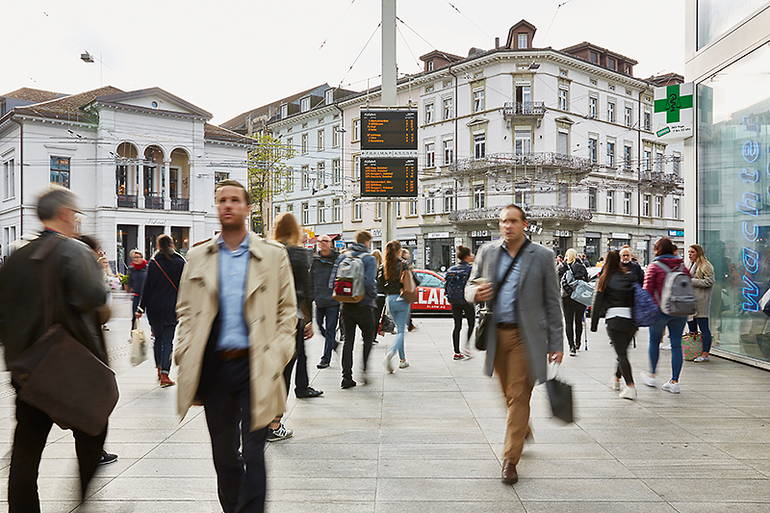 7_winterthur_hb_bahnhof_stadttor_national_platz_freiraum_andreas_mader.jpg