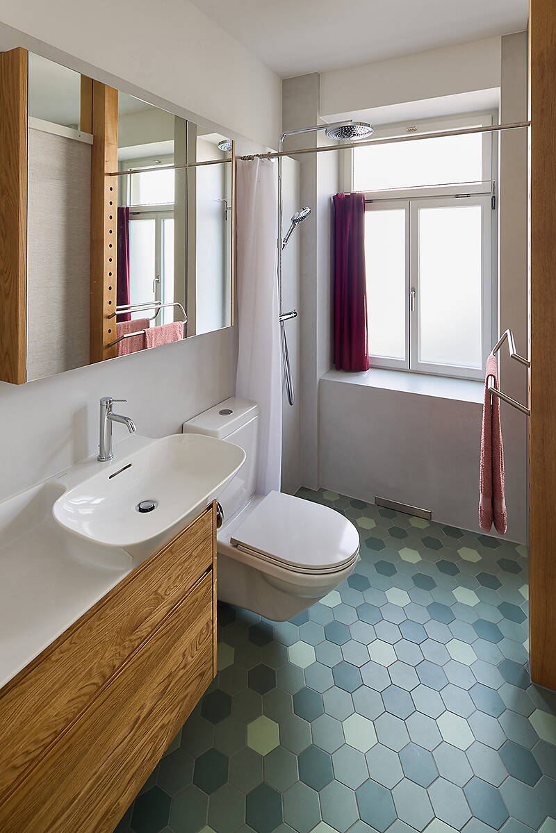 2_elias_leimbacher_architektur_bad_gruen_wc-du-waschtisch_015_web.jpg 2_elias_leimbacher_architektur_bad_gruen_wc-du-waschtisch_015_web.jpg